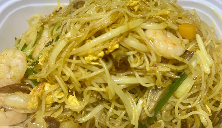 D49: 星洲炒米粉 / Stir Fried Vermicelli in Singapore Style
